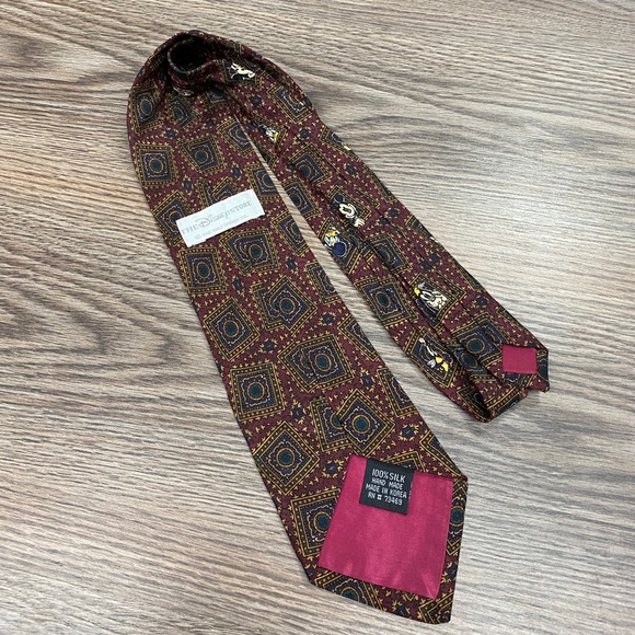 Disney Store Maroon & Tan Pattern Silk Tie - Picture 2 of 4